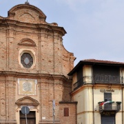 2011, Apr - Piemonte, Langhe